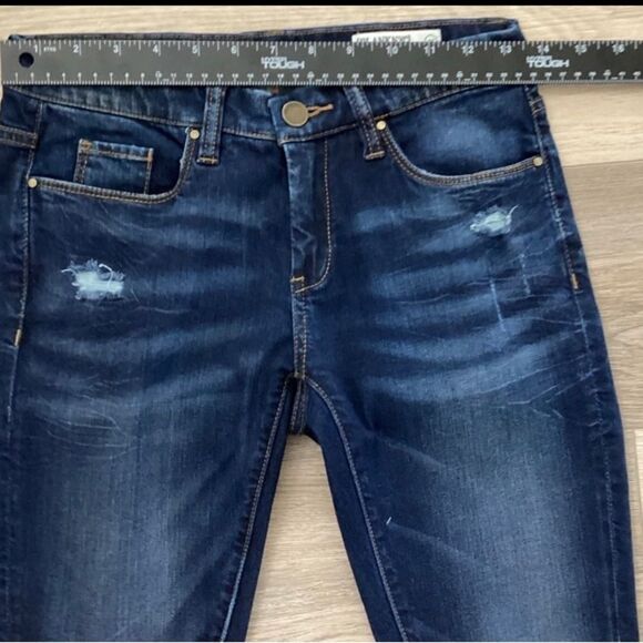 BlankNYC Jeans Women’s Size 25 Color Blue Skinny Classique Distressed Jeans - Picture 8 of 8